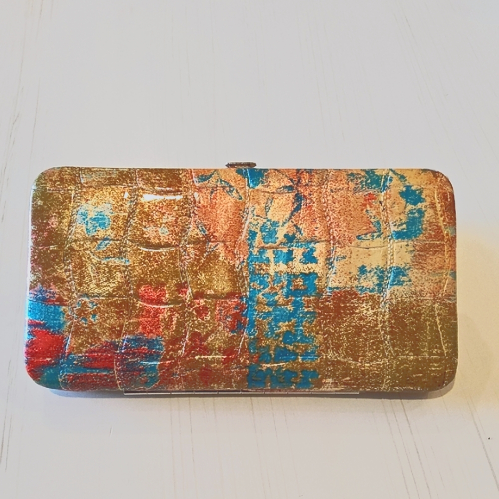 Miley Syrus Max Azria Artistic Multicolor Clutch Wallet